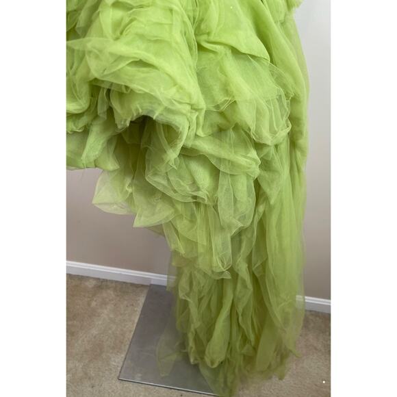 Bronx and Banco Taraji One Shoulder Tulle Tiered High Low Maxi Green Gown Sz XS - Picture 7 of 15